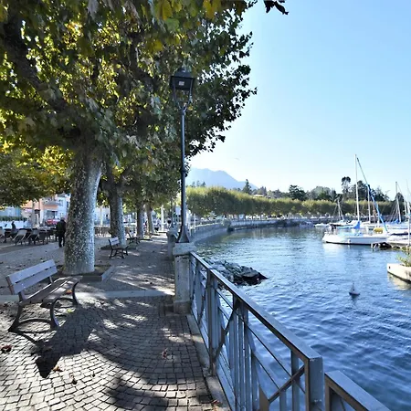 La Casa Di Porto Apartment Porto Valtravaglia
